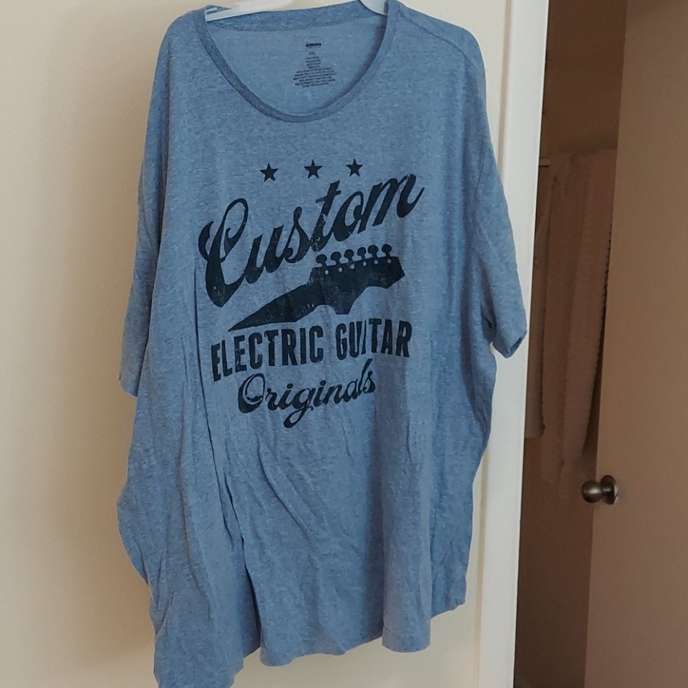 Mens T-shirt
